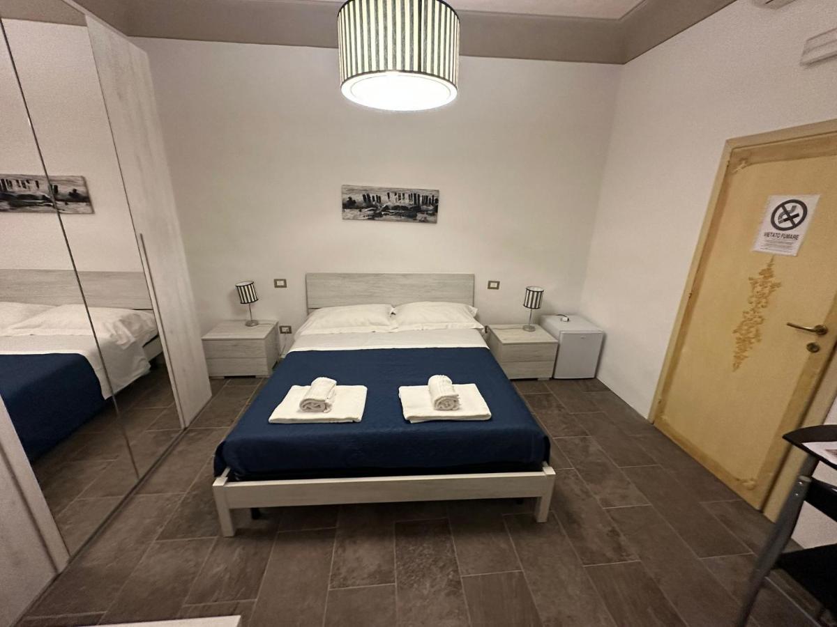 Residence Amalia Guelfa Florenz Exterior foto